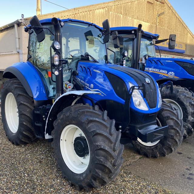 NEW HOLLAND T5.120 ELECTRO COMMAND TRACTOR