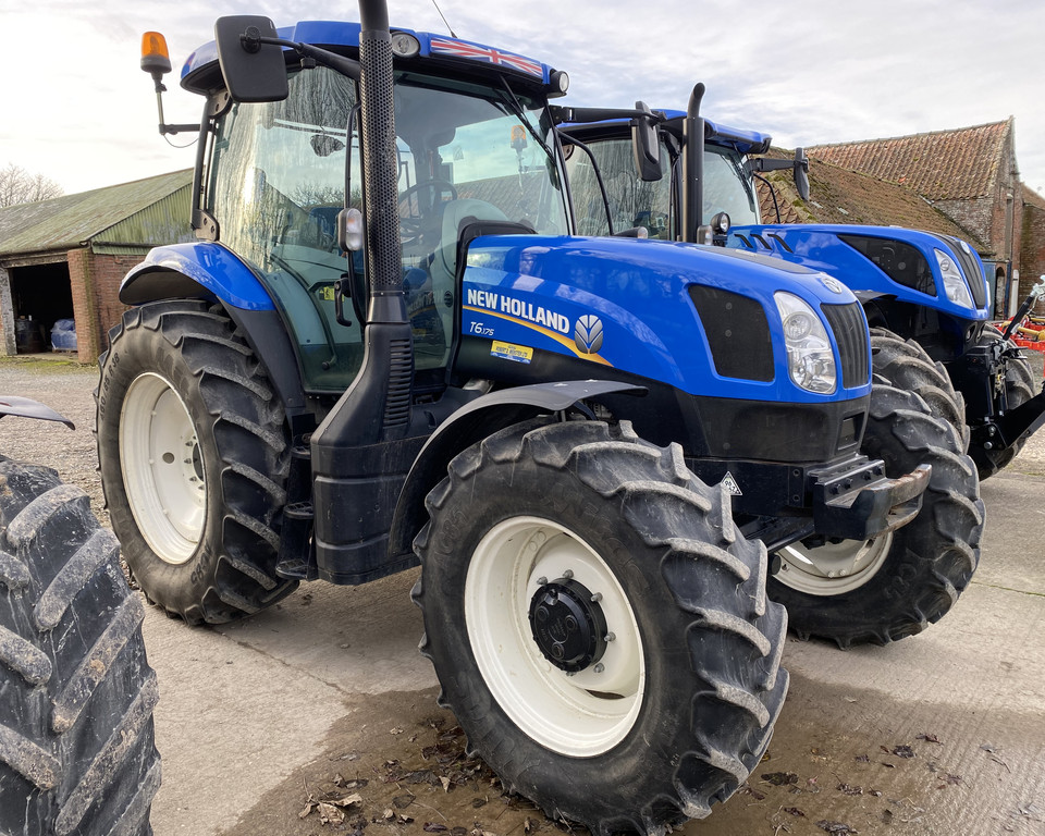 NEW HOLLAND T6.175 TRACTOR