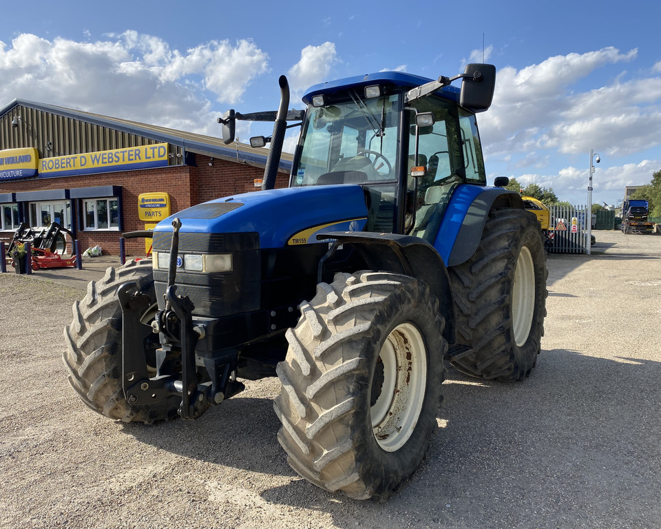 NEW HOLLAND TM155 TRACTOR