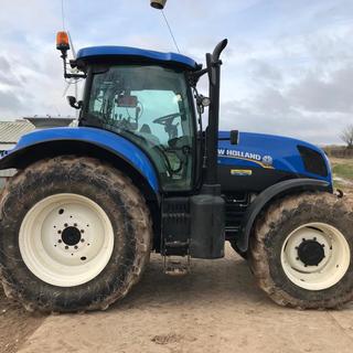 NEW HOLLAND T7.170 TRACTOR