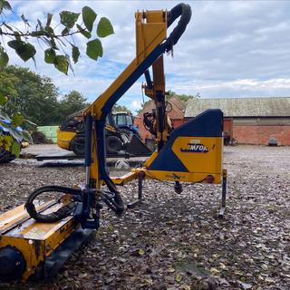  BOMFORD HAWK HEDGE CUTTER 