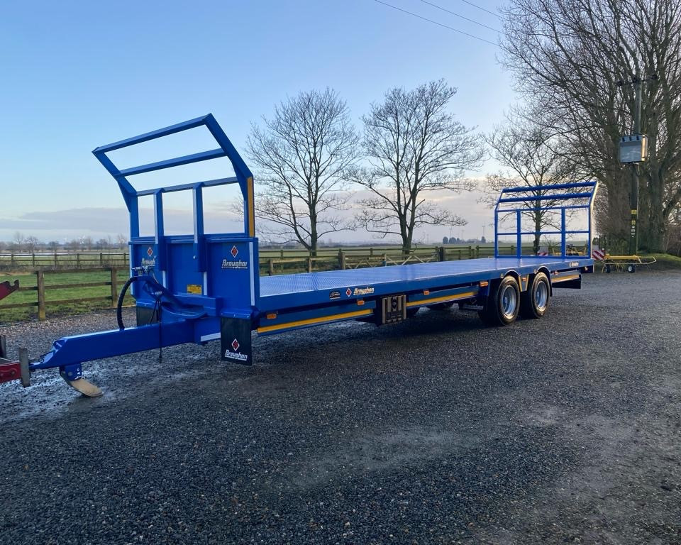 BROUGHAN BALE TRAILER 32F