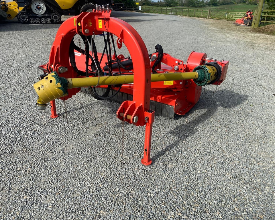 MASCHIO 260 GIRAFFONA RH FLAIL