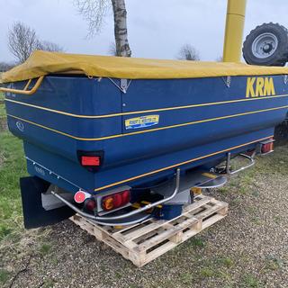 KRM M2 CALIBRATOR ICON FERTILISER SPREADER