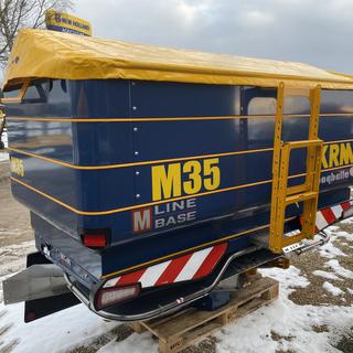 KRM M35W FERT SPREADER