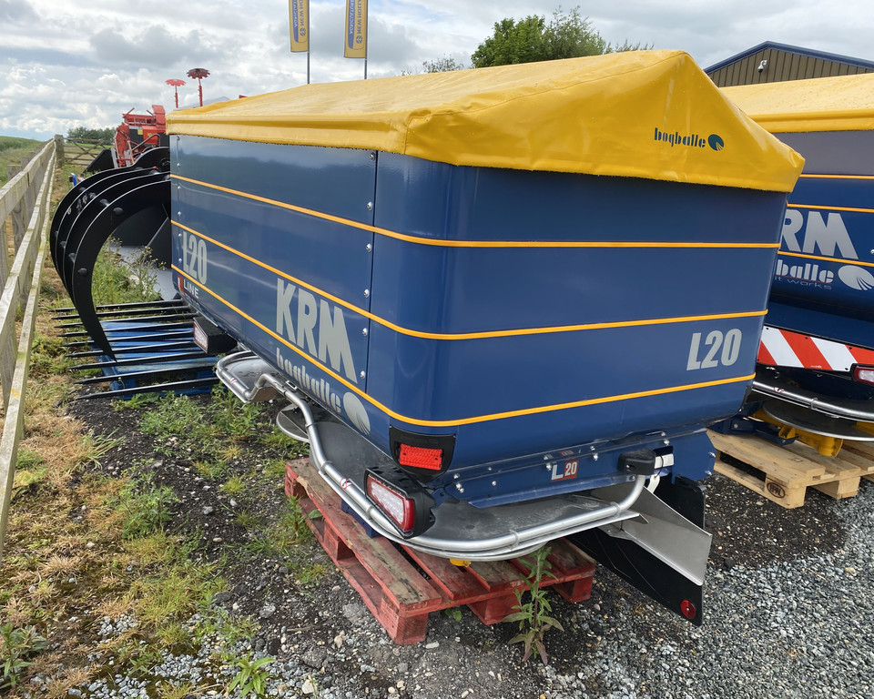 KRM L20 FERTILISER SPREADER