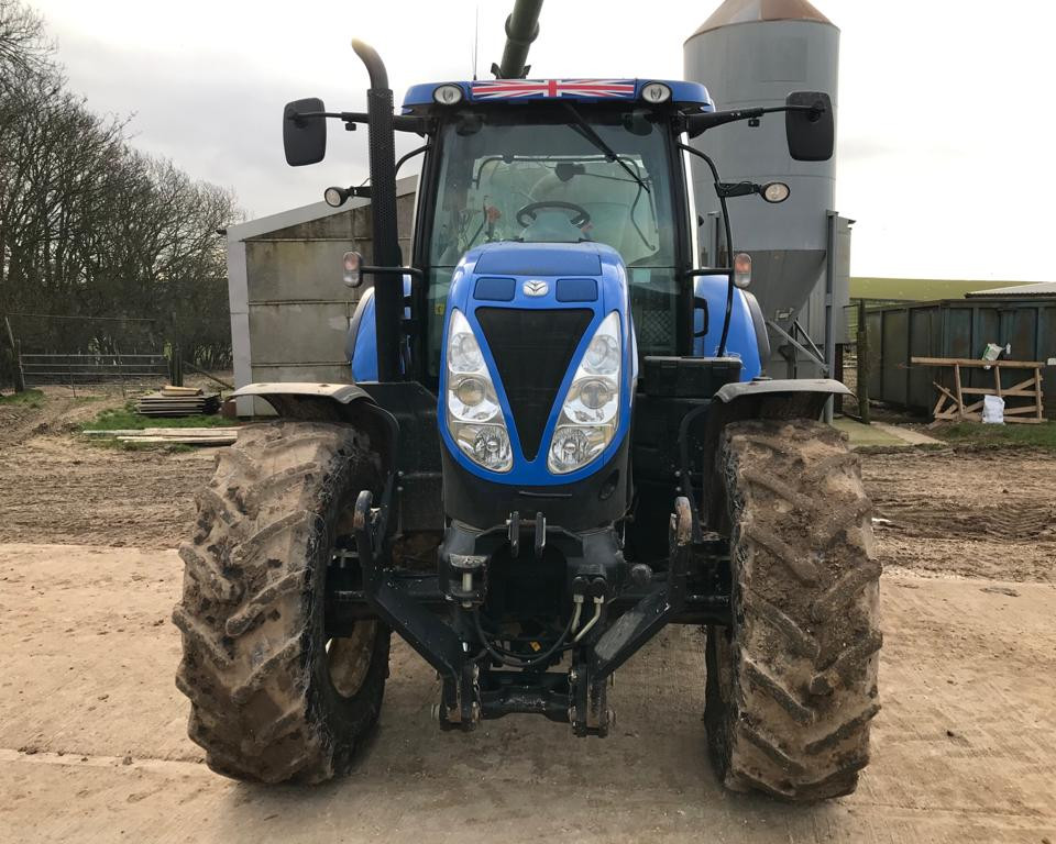 NEW HOLLAND T7.170 TRACTOR