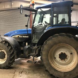 NEW HOLLAND TM155 TRACTOR