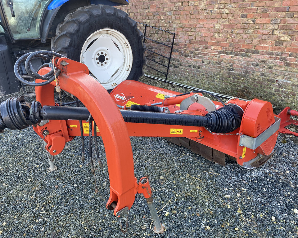 KUHN TBE 210 MOWER