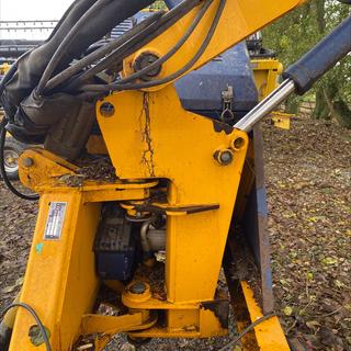  BOMFORD HAWK HEDGE CUTTER 