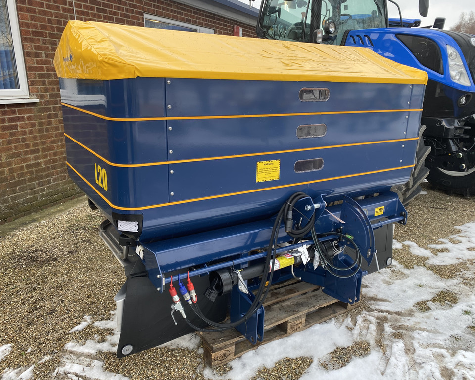 KRM L20 L20 FERT SPREADER