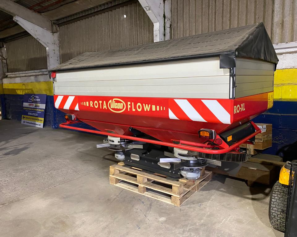 VICON ROTAFLOW RO-XL FERTILISER SPREADER