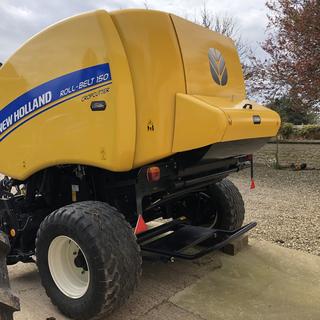 NEW HOLLAND RB150 CC BALER