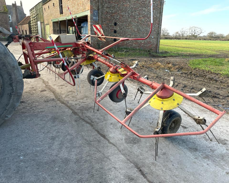 POTTINGER 69 TEDDER 