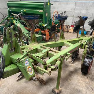 DOWDESWELL DP8B PLOUGH 