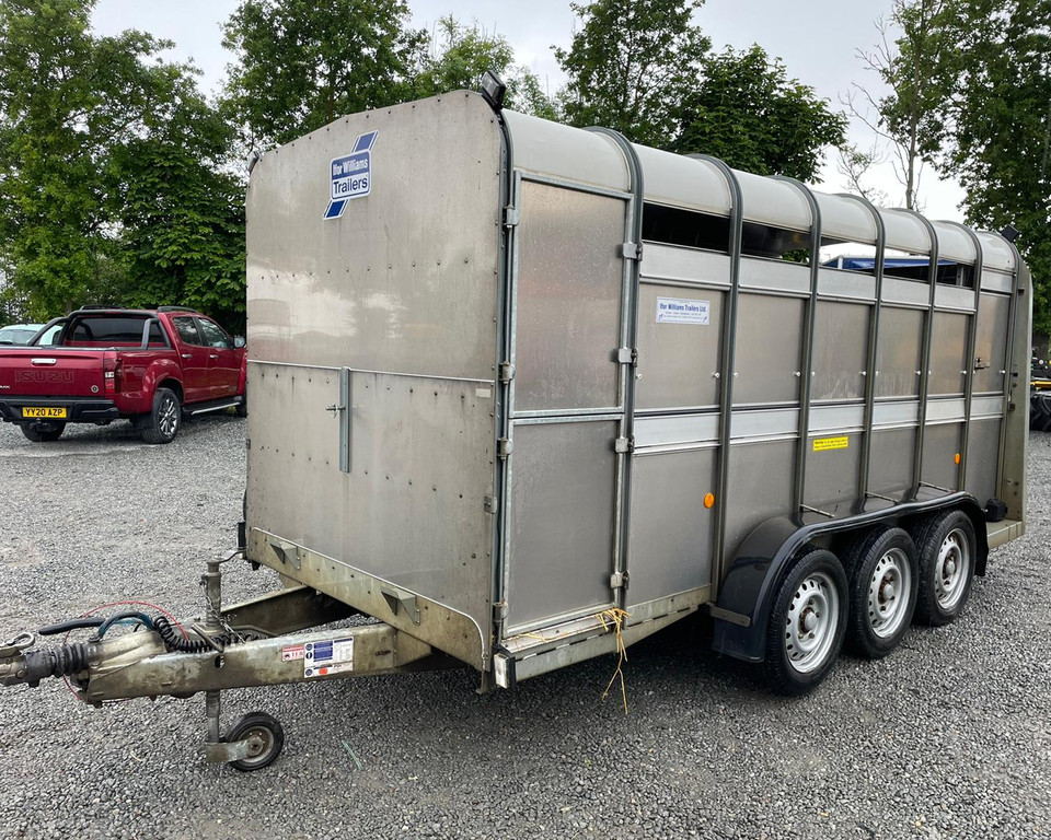  IFOR WILLIAMS 14FT TRIAXLE LIVESTOCK TRAILER