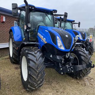 NEW HOLLAND T6.180 DYNAMIC COMMAND TRACTOR