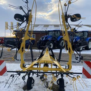 NEW HOLLAND PROTED 660 TEDDER