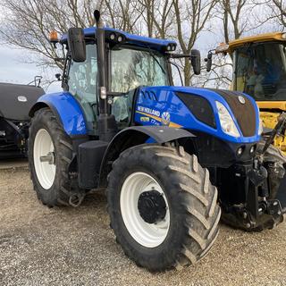 NEW HOLLAND T7.230 TRACTOR