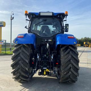 NEW HOLLAND T7.210 TRACTOR