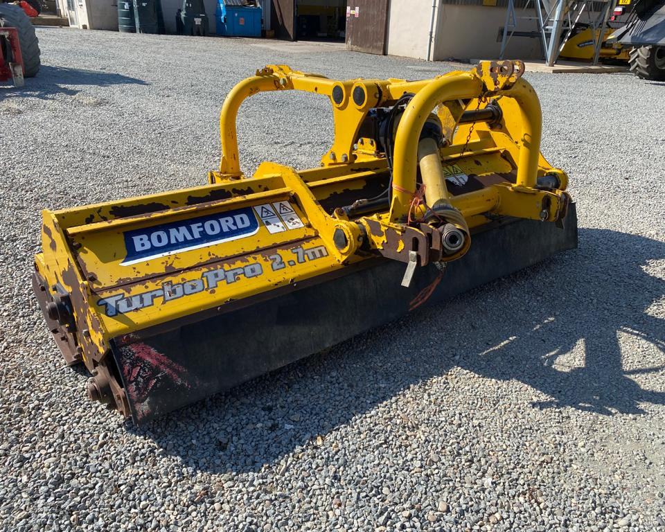 BOMFORD TURNER TURBO PRO2.7 FLAIL