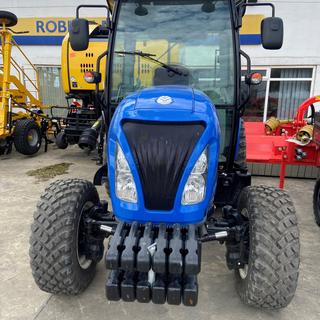 NEW HOLLAND BOOMER 50 CAB TRACTOR
