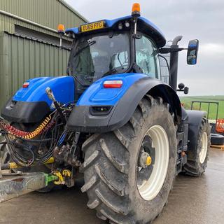 NEW HOLLAND T7.315HD TRACTOR